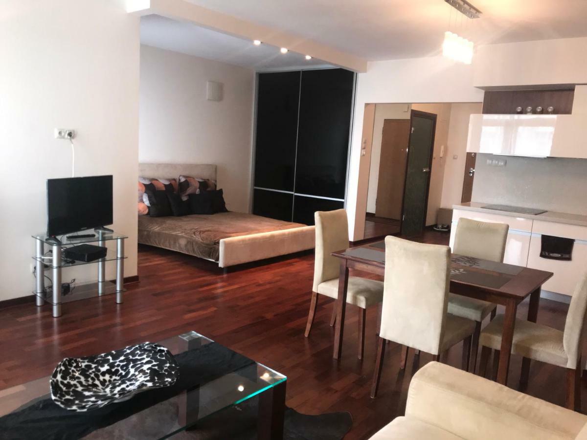 Apartament Gdanski Варшава Экстерьер фото